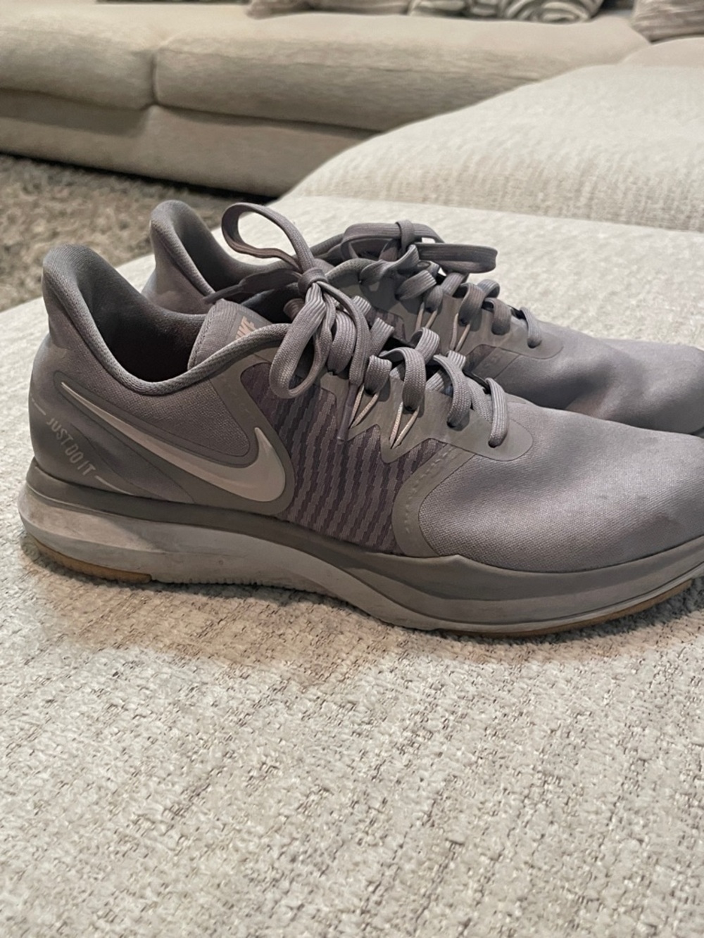 Nike In-Season TR 8 Gray Running Shoes Women’s Size 7.5 Athletic Sneakers
